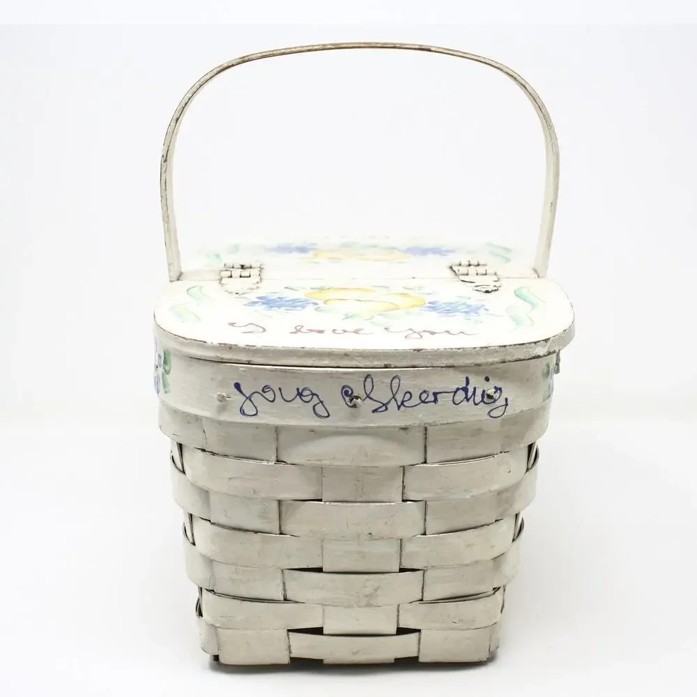 Vintage basket purse